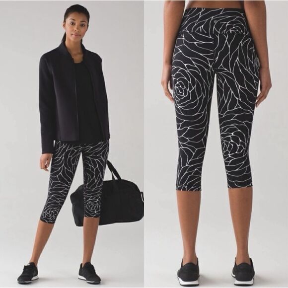 Lululemon Wunder Under Hi-Rise 1/2 Tight *Full-On Luxtreme 17" - Picture 1 of 10
